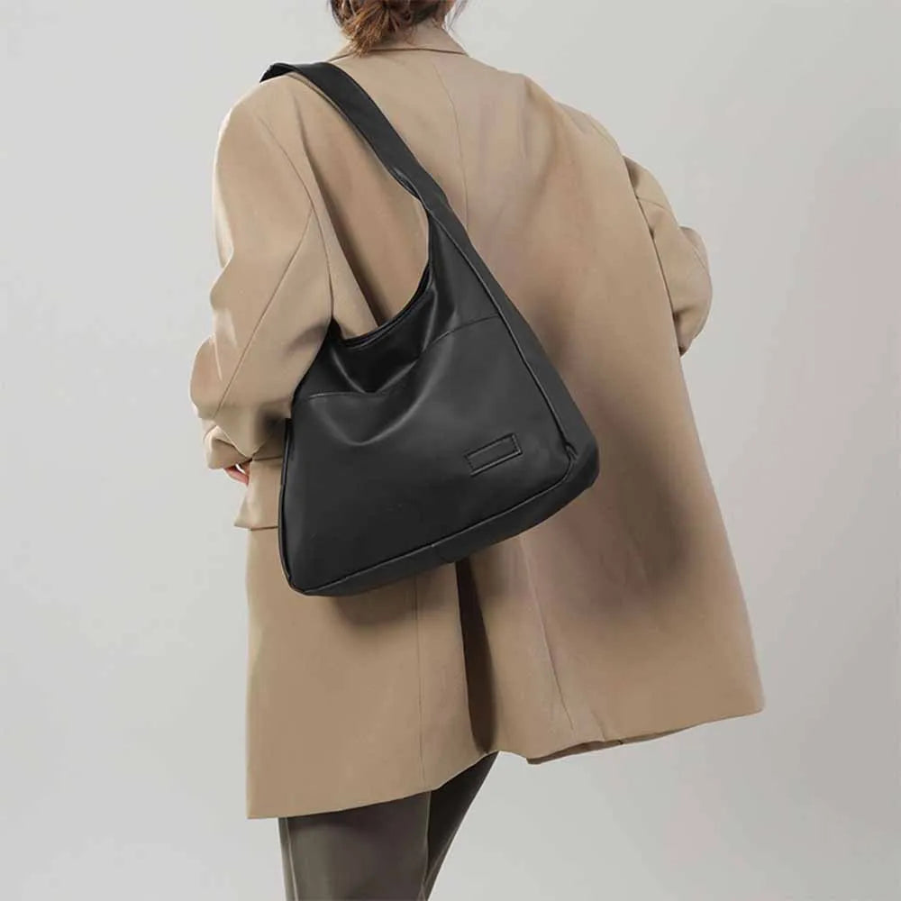 Elite Class Hobo Bag