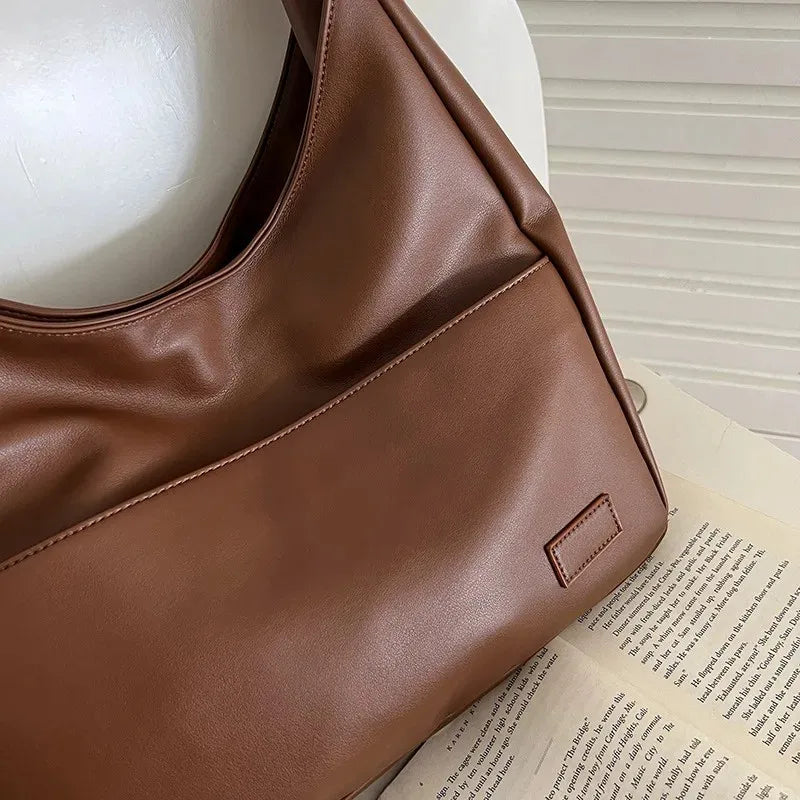 Elite Class Hobo Bag